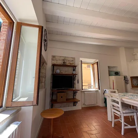 La Conchiglia - * Sirolo